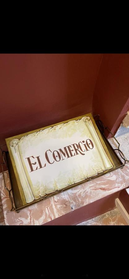 El Comercio Villarejo del Valle Exterior photo